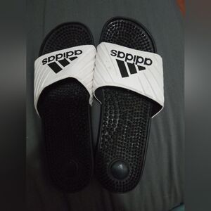white and black Adidas slides women's size 9